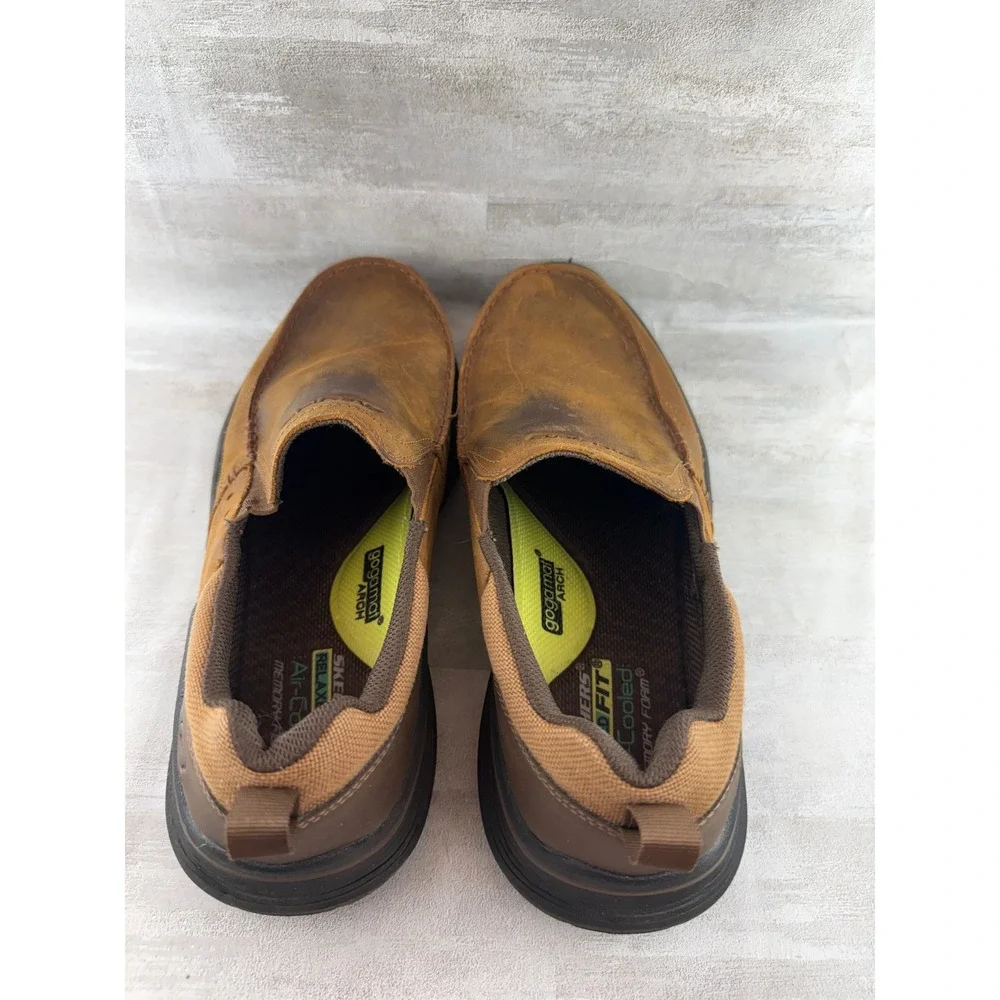 Skechers Relaxed Fit 66146 Brown Leather Slip On Loafers Men Sz 9.5 Goga Mat